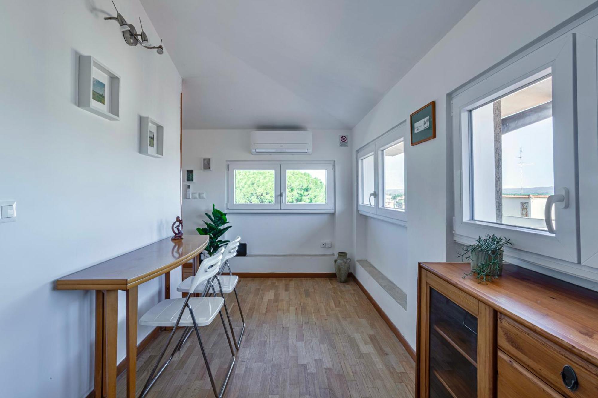 Apartamento Isotta - Chic Flat With A Natural View Of Roma
